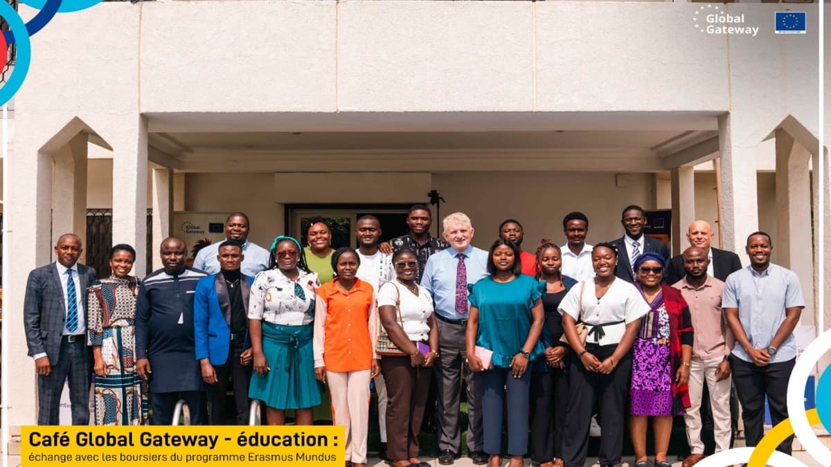 Café « Global Gateway Education »